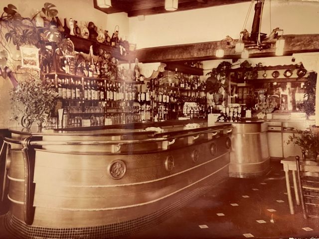 Restaurant Chez Margot Bar Historique